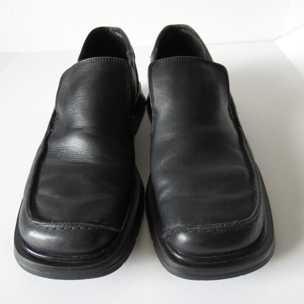 Kenneth Cole REACTION dressy shoes, Men's Size 10, preowned